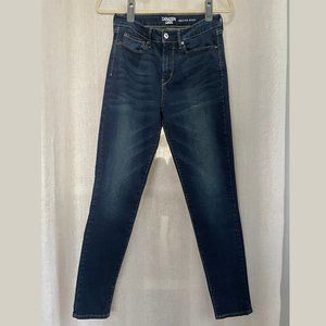 DENIZEN from Levi's High-Rise Skinny Jeans Sz 6